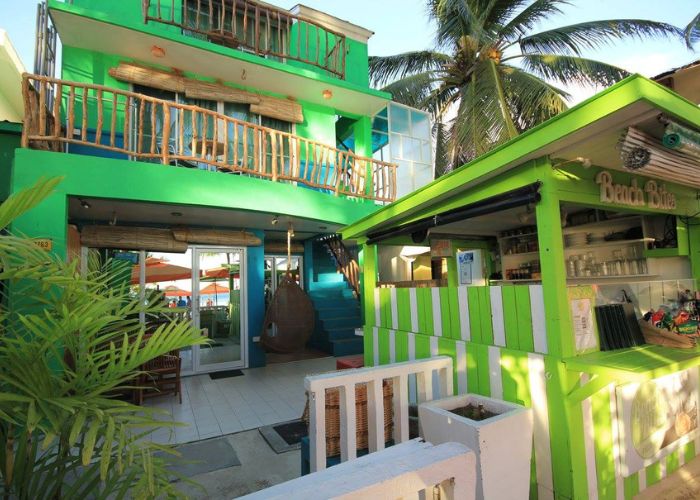 Bluewaves Beach House