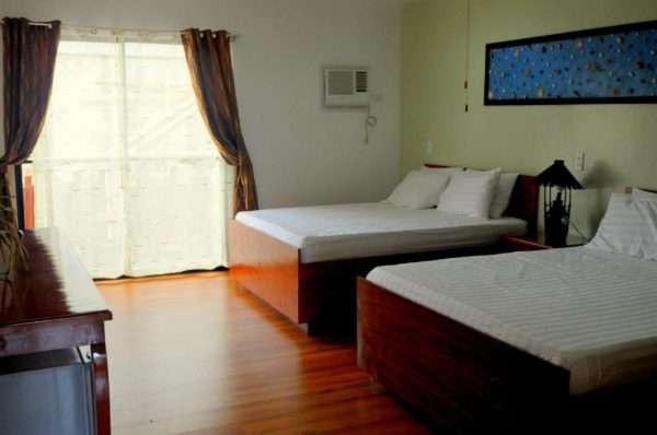Deluxe Family Room