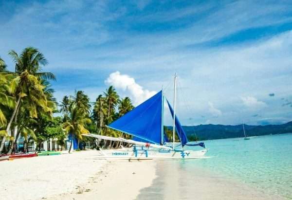 Paraw Sailing Day Tour