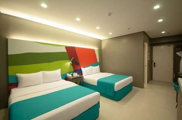 Deluxe Room - Image 2