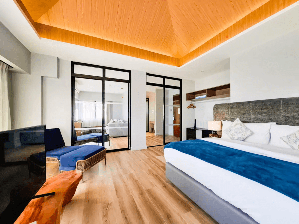 Pinnacle Suite - Image 3
